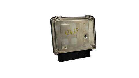 Foto 3ª: Centralita Motor ECU Volkswagen Golf 1.4 16V TSI 1390 CM3) 122CV (2008)