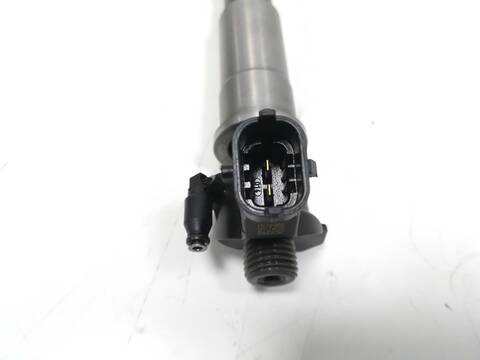 Foto 2ª: Inyectores Nissan Qashqai M9R833 (2007)