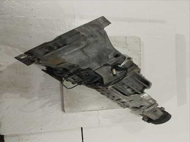 Foto 2ª: Caja Cambios Audi A6 2.4 121KW) BERLINA 165CV [AGA] (1999)