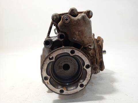 Foto 3ª: Caja Transfer Skoda Octavia 2.0 TDI 4X4 150CV 110KW [CRMB] (2016)