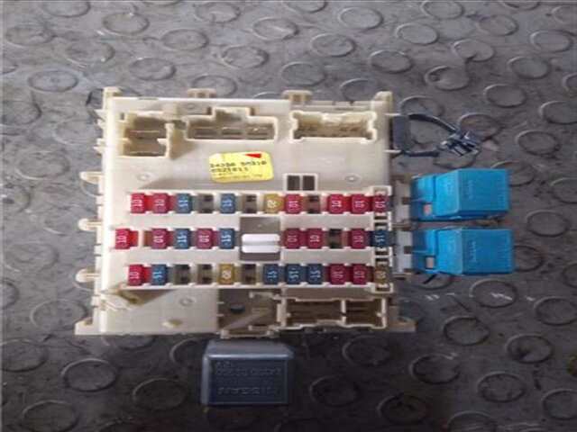 Caja Reles Fusibles Nissan Almera 1.5