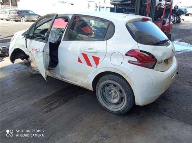 Foto 2ª: Radiador Motor Peugeot 208 1.2 ACCESS [1.2 LTR. - 60 KW 12V VTI] [HMR]