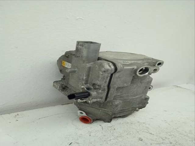 Foto 2ª: Compresor Aire Acondicionado Toyota Yaris HYBRID ACTIVE 101CV [1NZFXE] (2018)