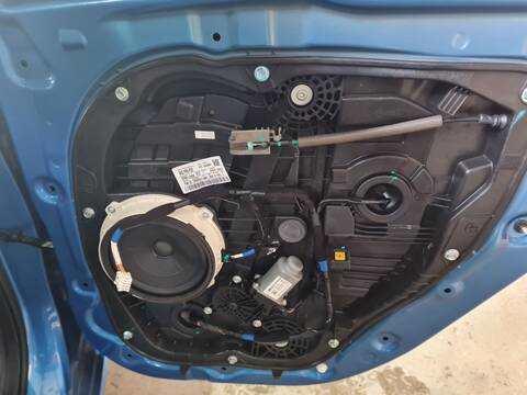Elevalunas Manual Trasero Derecho Hyundai i30 KLASS 95CV 70KW
