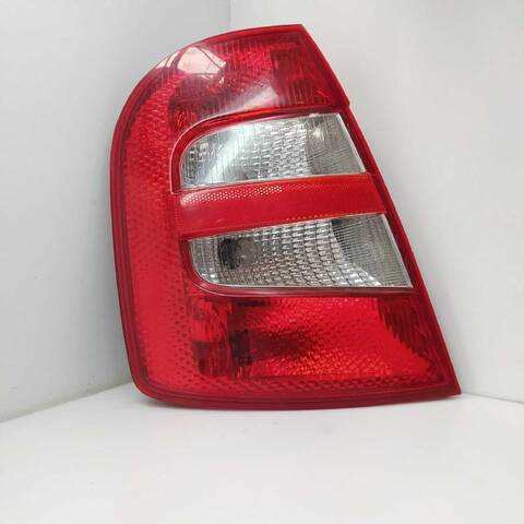 Foto 2ª: Piloto Trasero Izquierdo Skoda Fabia 1.4 TDI 80CV 59KW (2006)