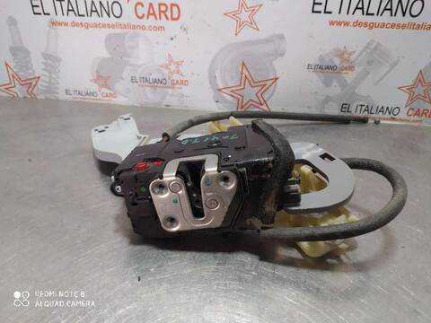 Foto 3ª: Cerradura Puerta Trasera Derecha Kia Sportage DRIVE 4X2 136CV 100KW [D4H4] (2014)