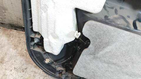 Foto 4ª: Tapizados Cartoneras Chevrolet Captiva 2.0 VCDI LTX SPORT 150CV 110KW [Z20S] (2006)