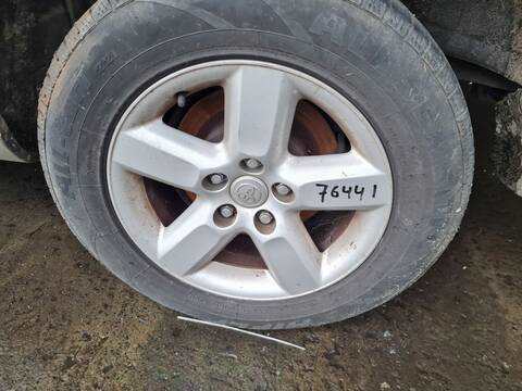 LLanta Chapa Toyota Rav4 2.0 D-4D EXECUTIVE 4X4 2003 ) 116CV 85KW