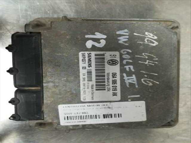 Centralita Motor ECU Volkswagen Golf BERLINA 90CV 66KW