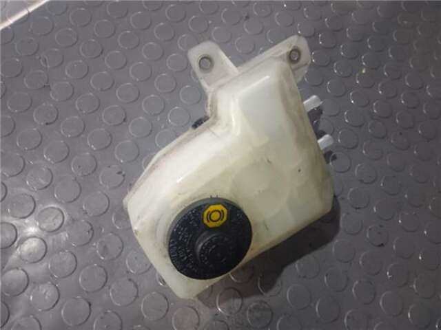 Deposito Liquido Frenos Toyota Prius HÍBRIDO BASIS [HÍBRIDO 57 KW ( 1.5 LTR. - 57 CAT)]