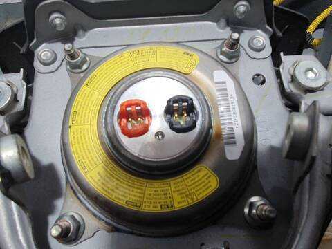 Foto 3ª: Kit Airbag Toyota Corolla 2.2 D-4D LUNA 136CV 100KW [2AD] (2009)