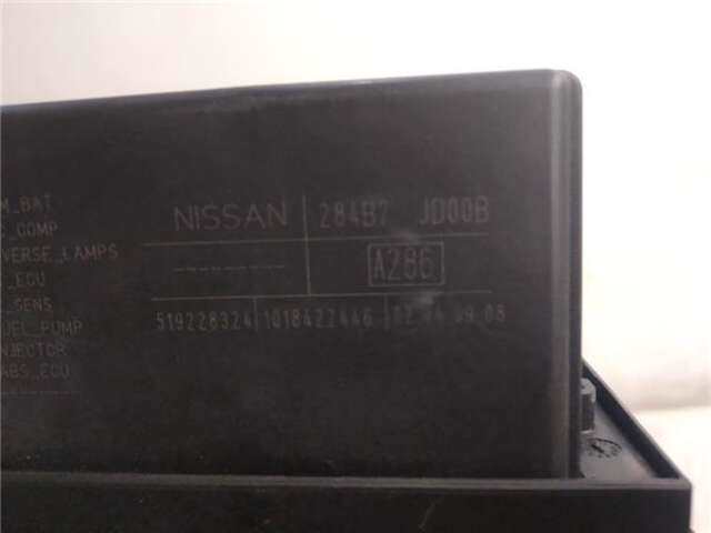 Foto 3ª: Caja Reles Fusibles Nissan Qashqai 2.0 ACENTA [2.0 LTR. - 104 KW 16V CAT] [MR20 EURO4]