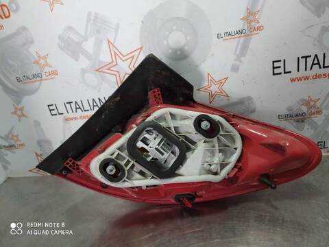 Foto 2ª: Piloto Trasero Izquierdo Opel Meriva ESSENTIA 101CV 74KW [B14XER] (2014)