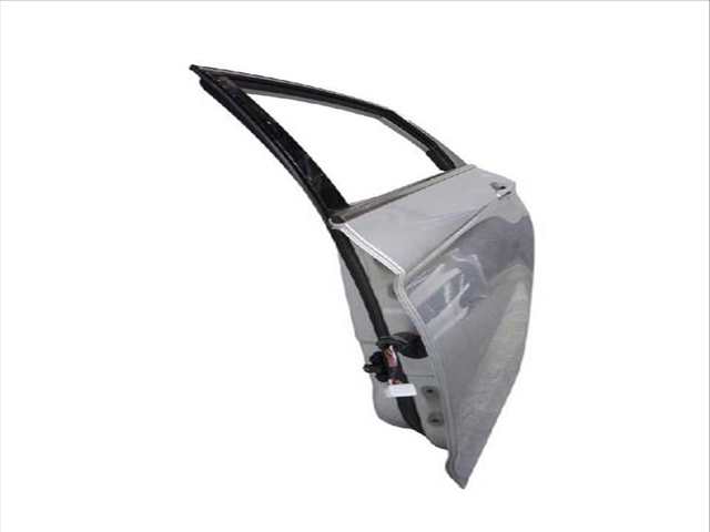 Foto 3ª: Puerta Trasera Izquierda Hyundai i40 1.7 CRDI 116CV (2012)