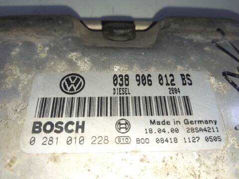 Foto 3ª: Centralita Motor ECU Seat Leon SIGNO 90CV 66KW [AGR] (2001)