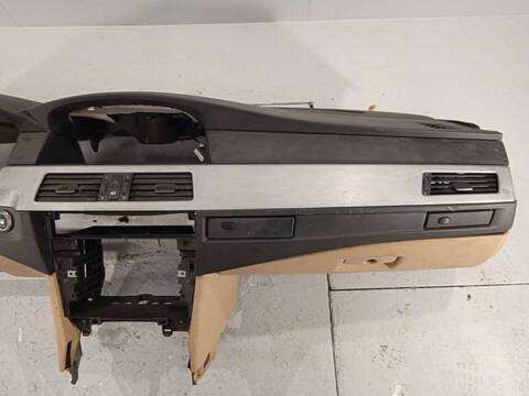 Foto 3ª: Salpicadero Bmw Serie 5 518 3.0 CAT N52) BERLINA 258CV 190KW (2006)