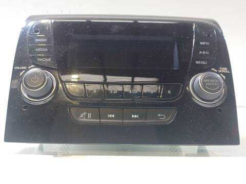 Foto 3ª: Sistema Audio Radio CD Peugeot Boxer 335 L1H2 PRO BLUEHDI 165 START STOP 165CV 121KW FURGON [4H03] (2020)