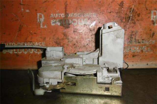 Cerradura Puerta Delantera Derecha Peugeot 307 1.6 BIOFLEX