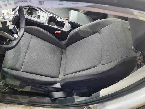 Asientos Traseros Volkswagen Golf LIFE 116CV 85KW