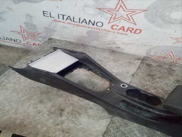 Foto 2ª: Consola Central Skoda Octavia ACTIVE 105CV 77KW [CLH] (2015)