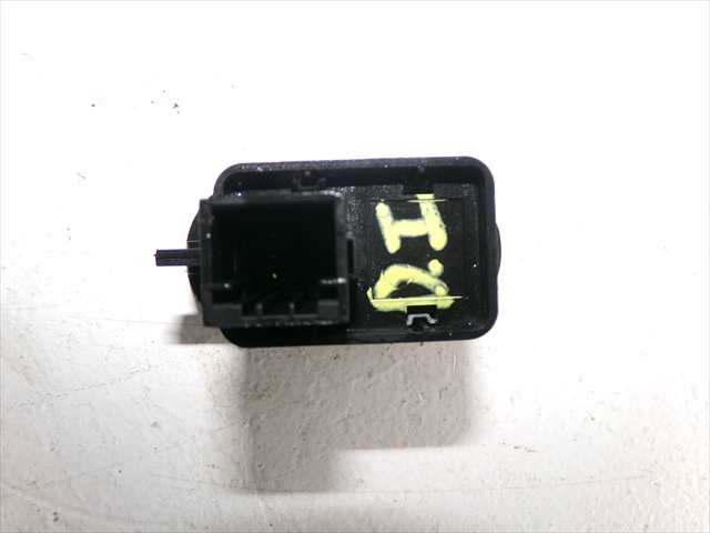 Foto 2ª: Botonera Elevalunas Citroen C3 1.4 HDI 2002-2010 [8HZ] (2007)