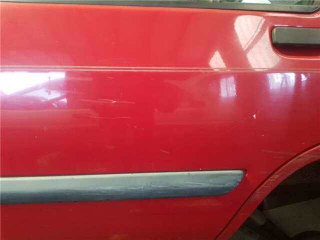 Foto 2ª: Puerta Trasera Izquierda Renault Clio 1.2 (B/C/S577) [C3G 720]