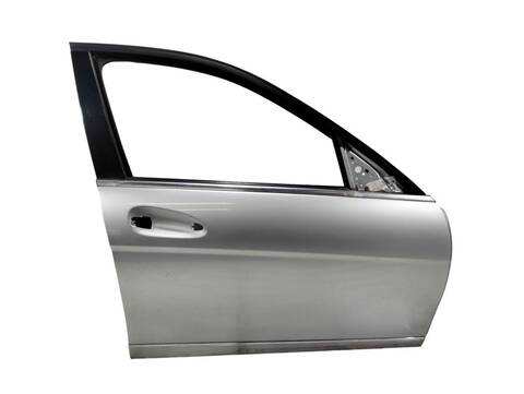 Foto 3ª: Puerta Delantera Derecha Mercedes Clase C 160 646811 BERLINA (2009)