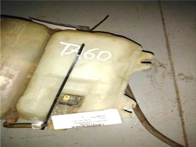 Bomba Agua Limpiaparabrisas Toyota Carina 1.6 TA4L. TA60L)