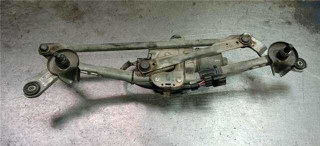 Foto 2ª: Motor Limpia Delantero Toyota Avensis 2.2 D-4D EXECUTIVE BERLINA (5-PTAS.) [2.2 LTR. - 110 KW D-4D CAT] [2AD-FTV]