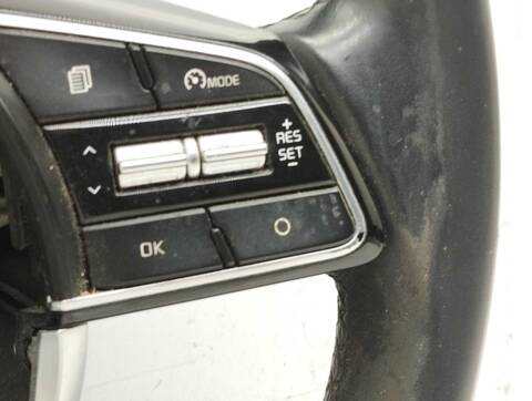 Foto 4ª: Volante Kia Sportage BUSINESS 2WD 116CV 85KW [D4FE] (2018)