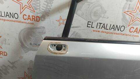 Foto 4ª: Puerta Delantera Izquierda Kia Carens CONCEPT 140CV 103KW [D4EA] (2007)