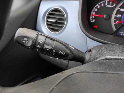 Foto 2ª: Mando Multifuncion Hyundai i10 G3LA (2014)