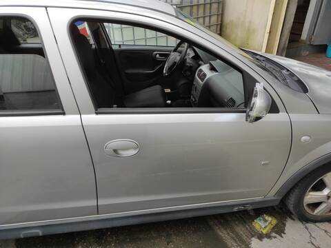 Puerta Delantera Derecha Opel Corsa Z13DT
