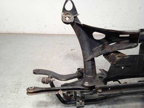 Foto 2ª: Puente Trasero Volvo XC 40 T3 163CV 120KW [B3154T2] (2019)