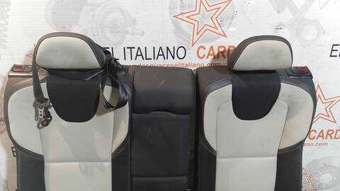 Foto 2ª: Asientos Traseros Volvo V40 R-DESIGN MOMENTUM 150CV 110KW [D5204T6] (2013)