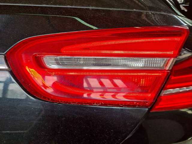 Foto 2ª: Piloto Portón Derecho Mercedes Clase G 230 GLA 200 CDI - D 156.908) 136CV 100KW (2018)