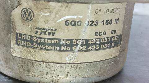 Foto 4ª: Bomba de Direccion Volkswagen Polo ADVANCE 70CV 51KW (2005)