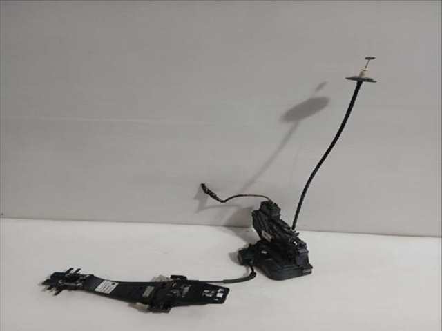 Foto 2ª: Cerradura Puerta Trasera Izquierda Land Rover Freelander 2.2 TD4 4X4 160CV [224DT(DW12BTED4) DW12BTED4] (2006)