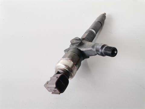 Foto 3ª: Inyectores Nissan Primera ACENTA 2.2 16V TD CAT 139CV (2001)