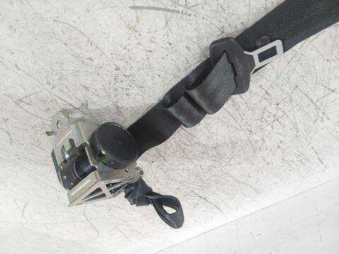 Foto 2ª: Cinturón Trasero Central Dacia Sandero 1.5 DCI 90CV [K9K 612 K9K 626] (2012)