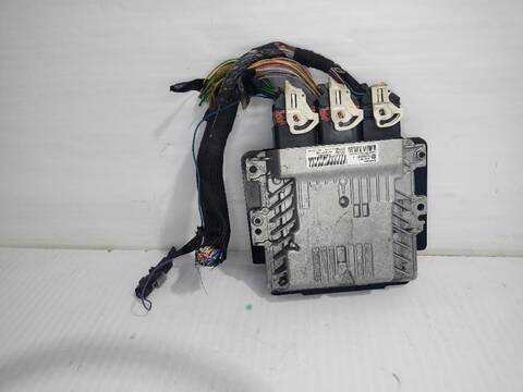 Centralita Motor ECU Peugeot 3008 STYLE 114CV