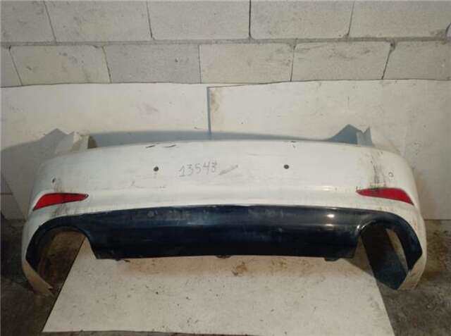 Paragolpes Trasero Hyundai i40 1.7 STYLE [1.7 LTR. - 100 KW CRDI CAT]