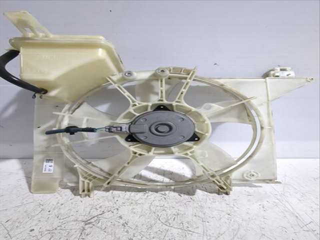 Foto 3ª: Electroventilador Toyota Yaris 1.33 VVT-I NSP90_) 100CV 74KW [1NR-FE] (2009)