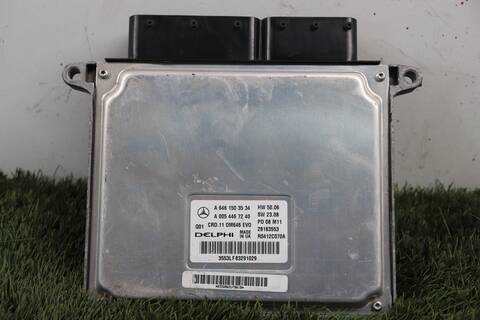 Centralita Motor ECU Mercedes Clase C 160 646811 BERLINA