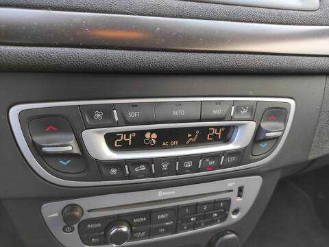 Mando Climatizador Renault Megane H5F400 BERLINA III BERLINA 5P