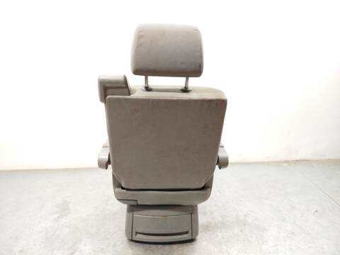 Foto 3ª: Asientos Traseros Volkswagen Multivan 2.5 TDI 130CV 96KW [AXD] (2005)