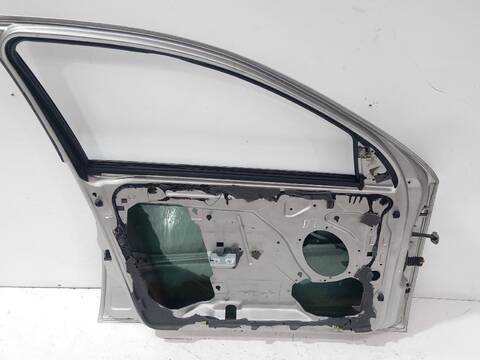 Foto 2ª: Puerta Delantera Izquierda Ford Mondeo GHIA 06.2003 ) D) 131CV [FMBA - N7BA] (2000)