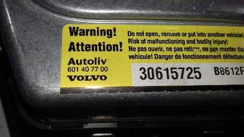 Foto 3ª: Airbag Delantero Izquierdo Volvo V50 2.0 D MOMENTUM 136CV 100KW FAMILIAR [D4204T] (2005)