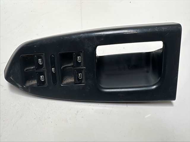 Botonera Elevalunas Volkswagen Touran 1.9 TDI