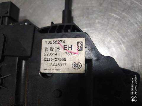 Foto 3ª: Cerradura Puerta Delantera Derecha Opel Meriva SELECTIVE 95CV 70KW [A13DTE] (2014)